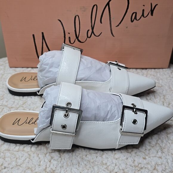 NIB Wild Pair Spicee Buckle Mules Sz 7 - Picture 3 of 8